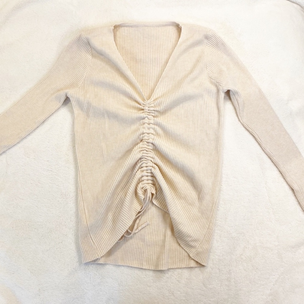 YesStyle Korean Ruched Long Sleeve Cream Top Size XS/S NWOT